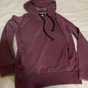 Rusty Hoodie With Earbuds  (Idk If They Hook Up)